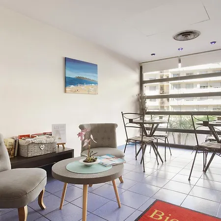 Apartament Felibriges Cannes