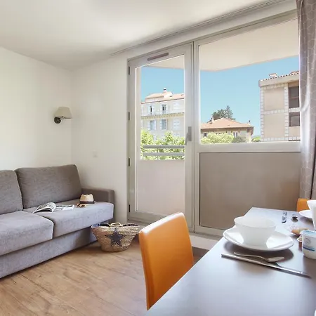 Apartament Felibriges *